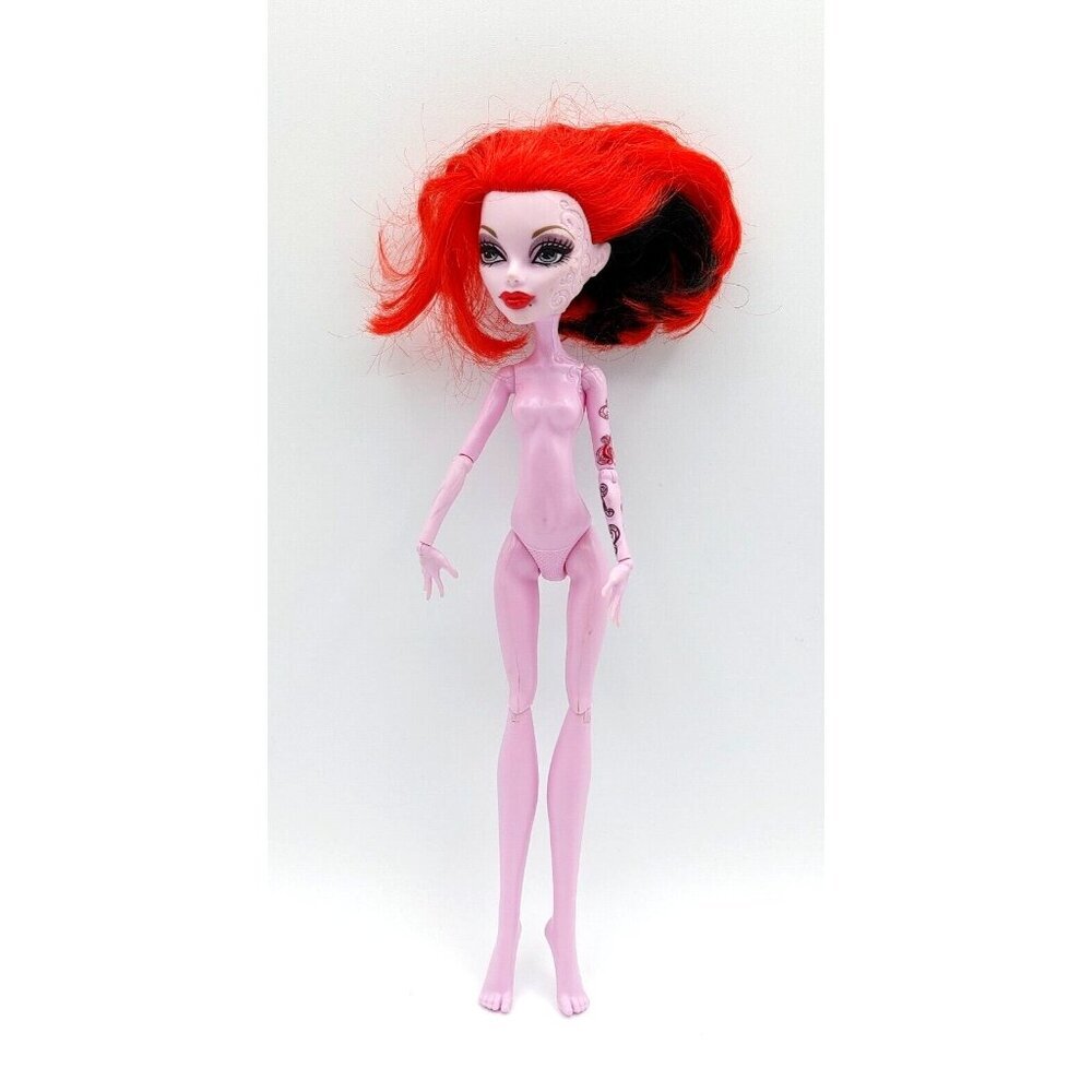 Monster High Doll Operetta 2011